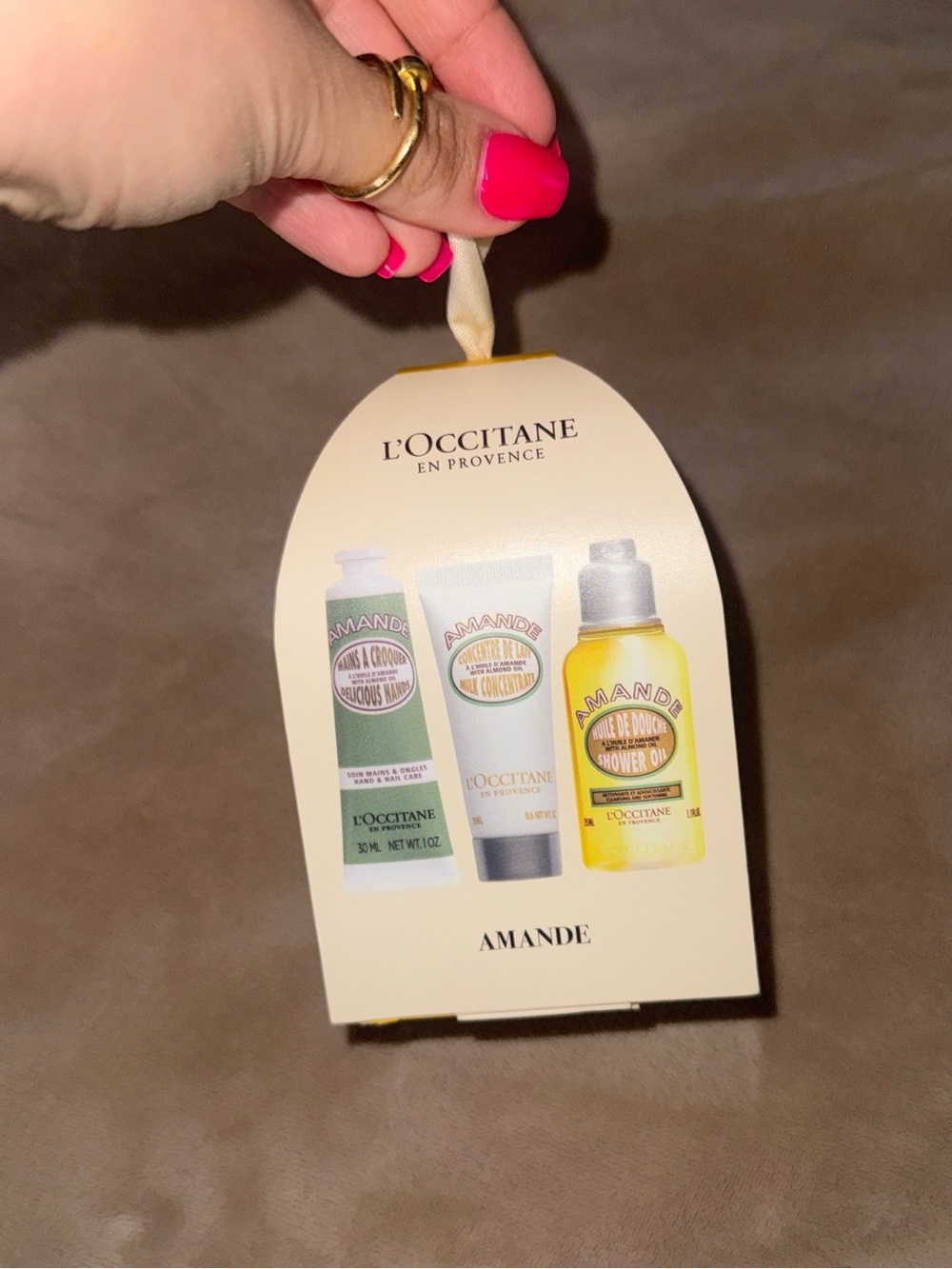 L'OCCITANE Almond Bath & Body Set - Pink Accent, Yellow, Green